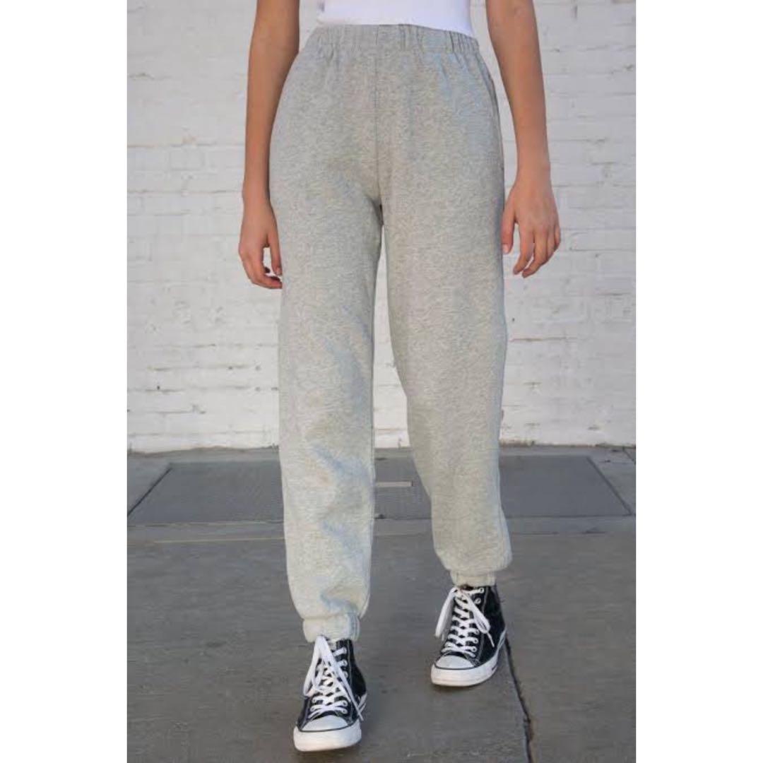 Gray hotsell rosa sweatpants