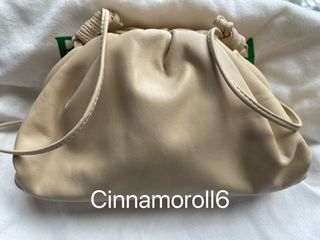 （分類：）位於 。 由 cinnamoroll6 提交（商品編號 1171861011，圖片 1）。簡介： 。