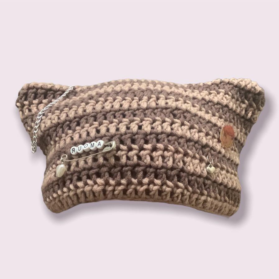 cat ear beanie kagehina! (Category: Hats & Beanies) located in Imus. Submitted by declutteringyae (Listing ID 1171995229, Image 1). Description: more on shopee gantsilio.