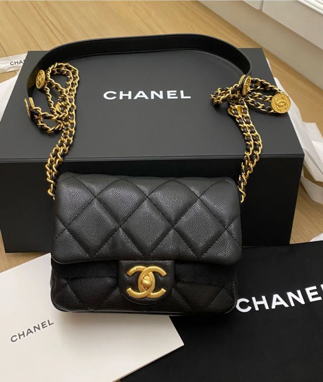Ready Stock Chanel 22A mini Coin Bag, Women's Fashion, Bags