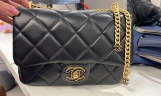 Affordable chanel 22p pending For Sale, Bags & Wallets