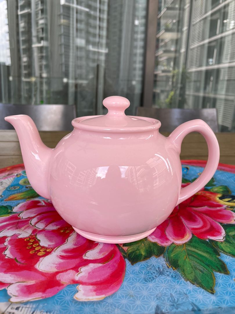 Cute Sadler Pink Teapot, Hobbies & Toys, Memorabilia & Collectibles