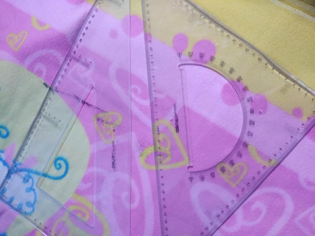 Deli Big Triangle Rulers (Category: Stationery & School Supplies) located in Tanza. Submitted by mhel_g (Listing ID 1171938658, Image 3). Description: - 30 x 60 x 90 triangle - 90 x 45 x45 triangle - Size: 45 cm - Height: 40 cm - Thickness: 3.2 mm - Unused but due to long time storage between books, there are scratches on the surface but numbers are still clear & visible ***Will accommodate buyers from South Metro Manila & Cavite only.