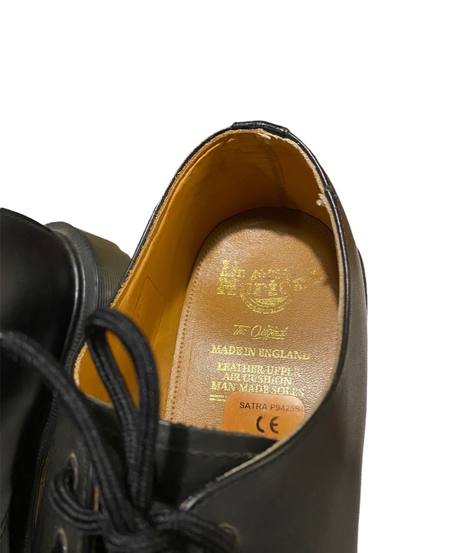 Royal mail dr martens shop