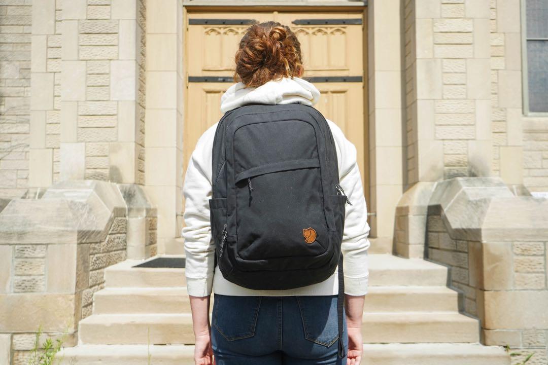 Fjallraven kanken raven 28l backpack online