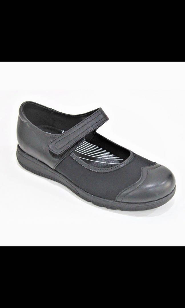 White leather discount shoes nursing school