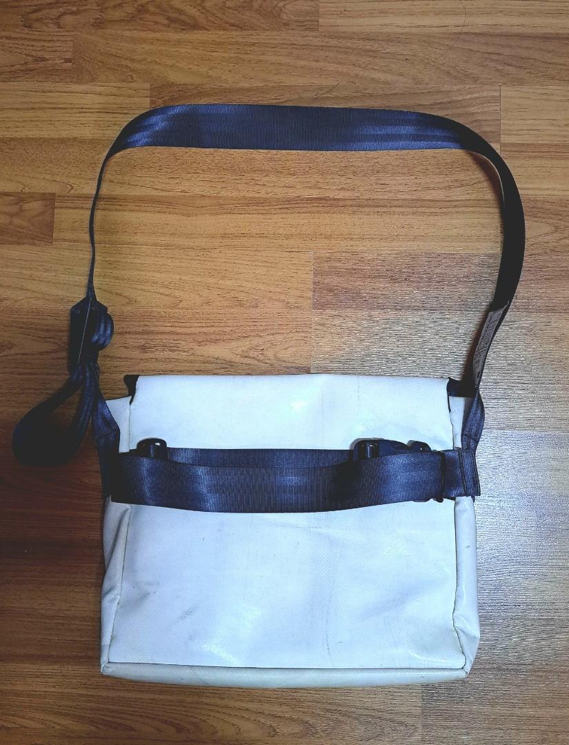 Freitag Dexter messenger bag, Men's Fashion, Bags, Sling Bags on Carousell