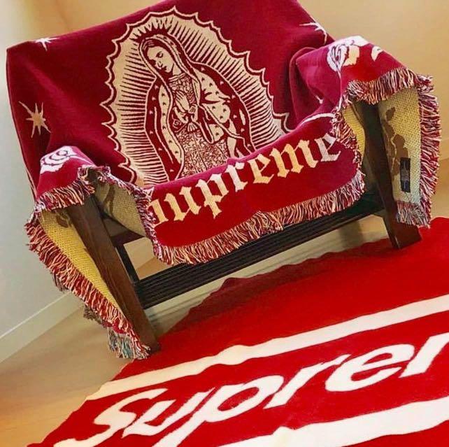 FW18 SUPREME VIRGIN MARY BLANKET (RED)
