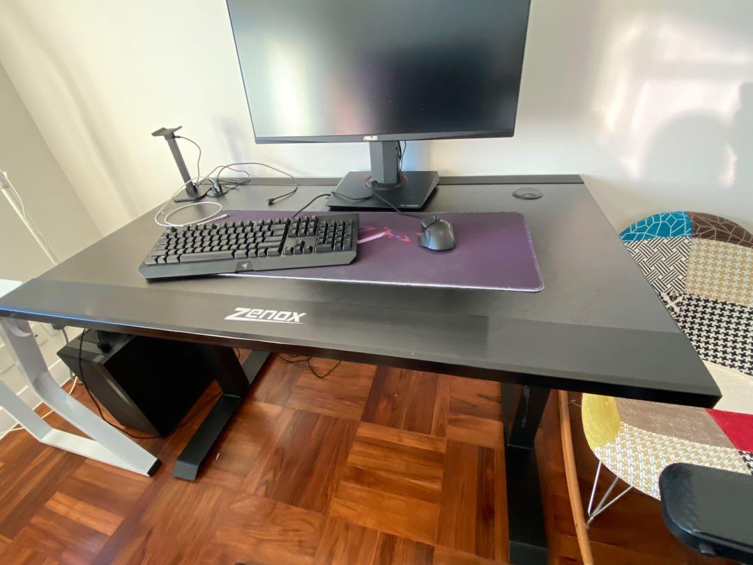 Gaming desk, 電腦＆科技, 桌上電腦 Carousell