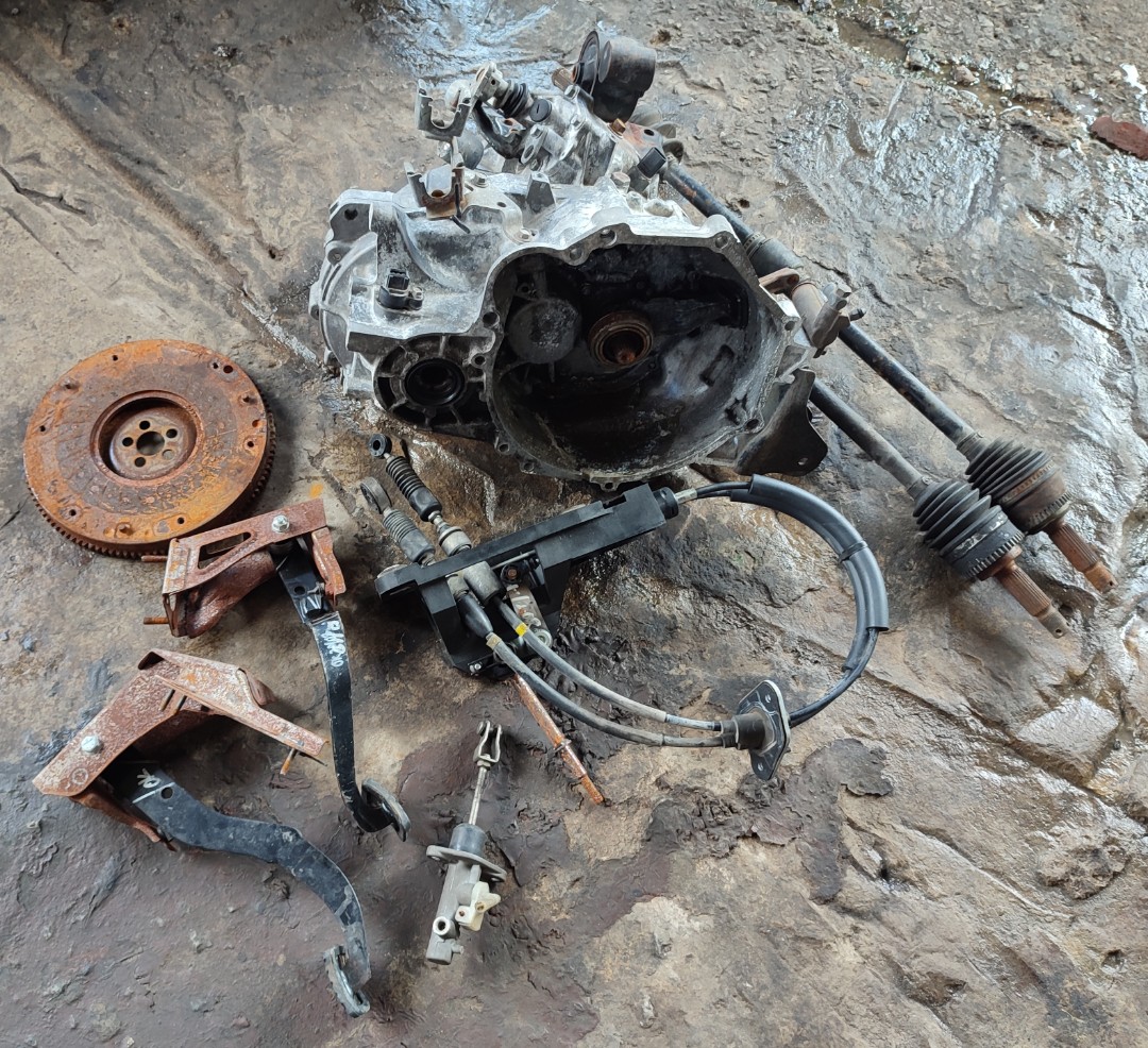 GEARBOX MANUAL WAJA, GEN2, NEO, PERSONA, Auto Accessories on Carousell