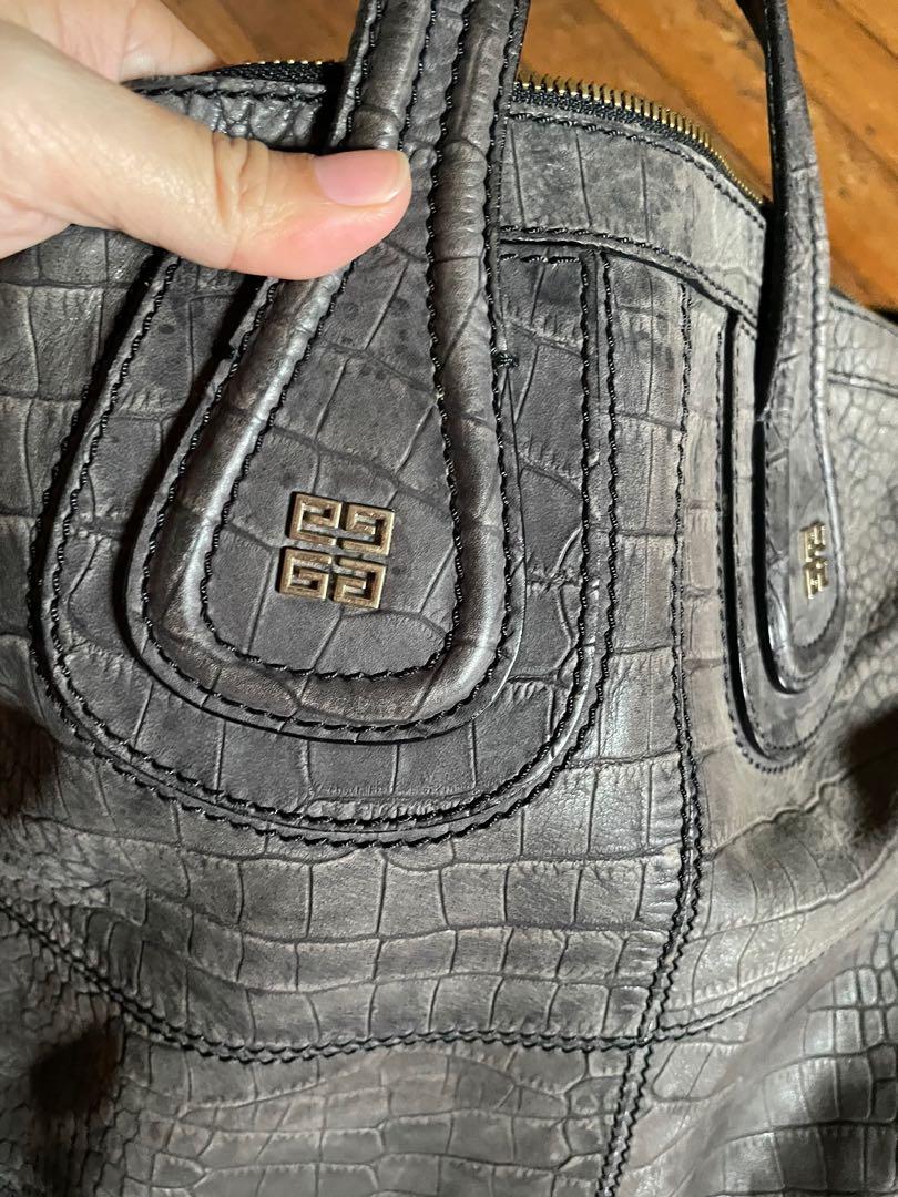 Givenchy nightingale medium (Category: Luxury Bags & Wallets) located in Makati City. Submitted by myterry1941 (Listing ID 1171891235, Image 3). Description: Medium size With short strap Brushed gold hardware Kindly see up close photo to see leather description With customised bag puff included .