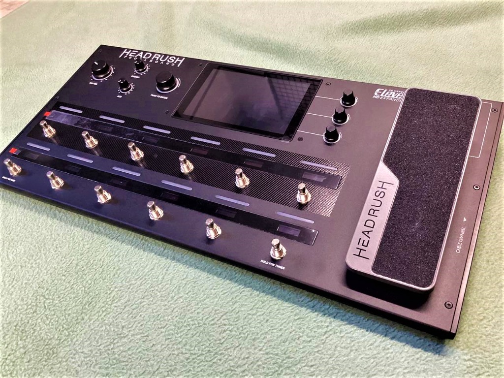 Headrush Pedalboard Guitar Effects Processor & Amp Modeler with Gigbag