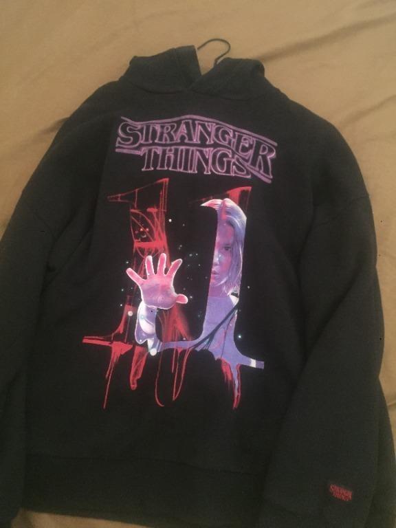 Stranger things sweatshirt pull and bear shop