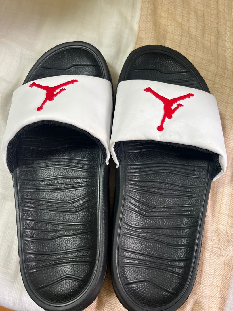 Jordan slides, Men's Fashion, Footwear, Flipflops and Slides on Carousell