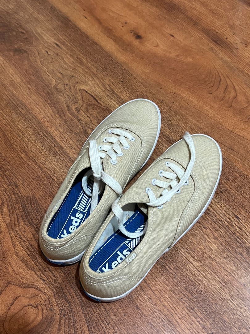 keds beige