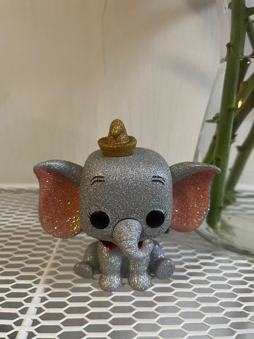 funko pop dumbo glitter