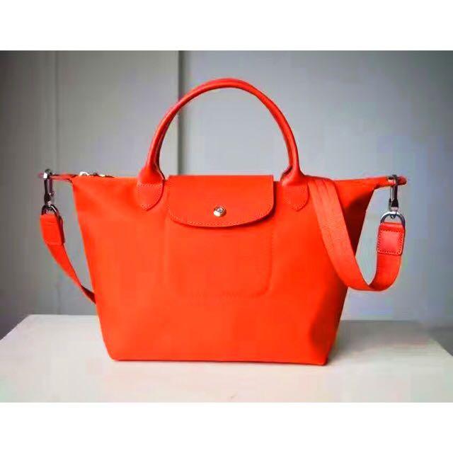 Longchamp le pliage sales neo medium nylon tote