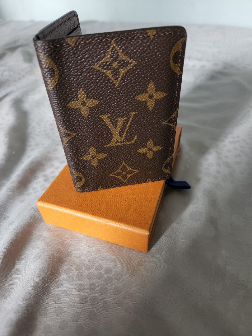 LV Louis Vuitton Ribbon card holder eclipse Lanyard, Luxury, Accessories on  Carousell