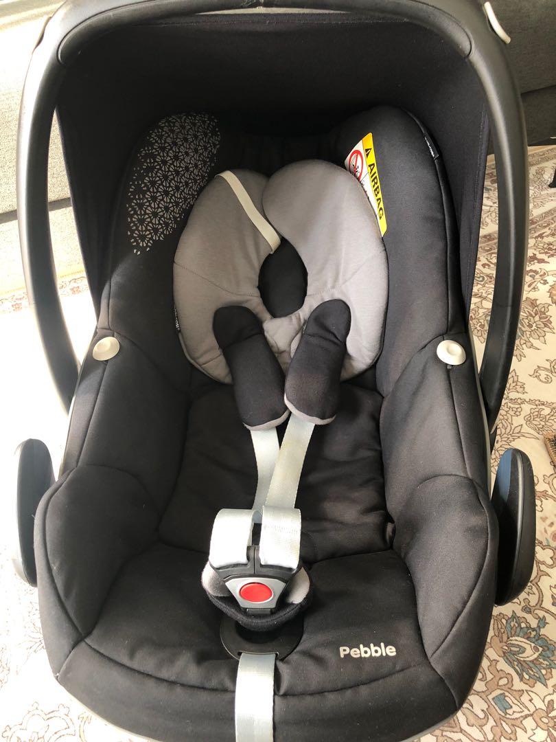 Pebble car top seat newborn insert