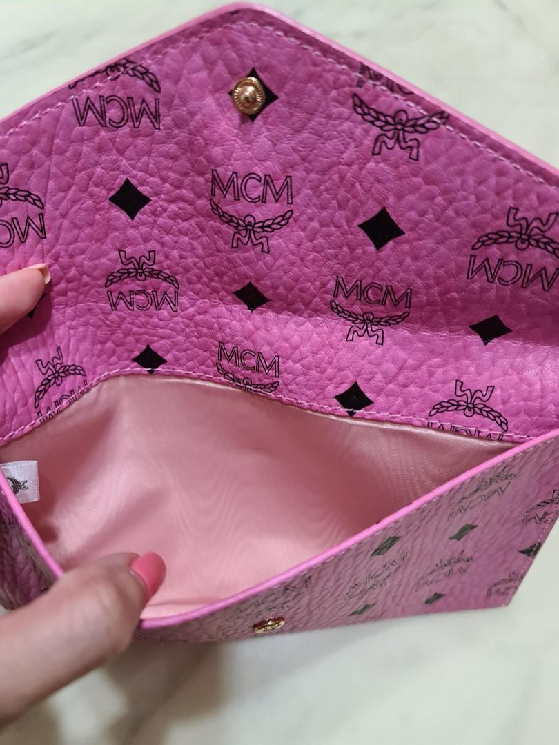 Mcm hot sale visetos clutch