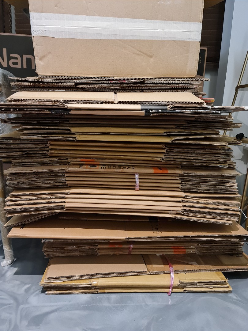 Moving house boxes, Furniture & Home Living, Home Improvement