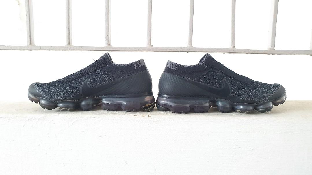 All black laceless sale vapormax