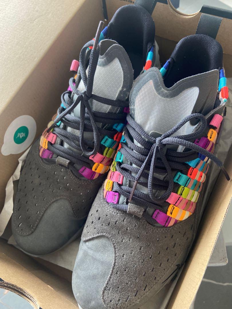 theioth nike react