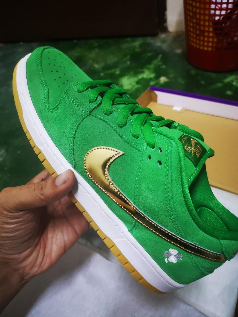 Shamrock discount sneakers nike
