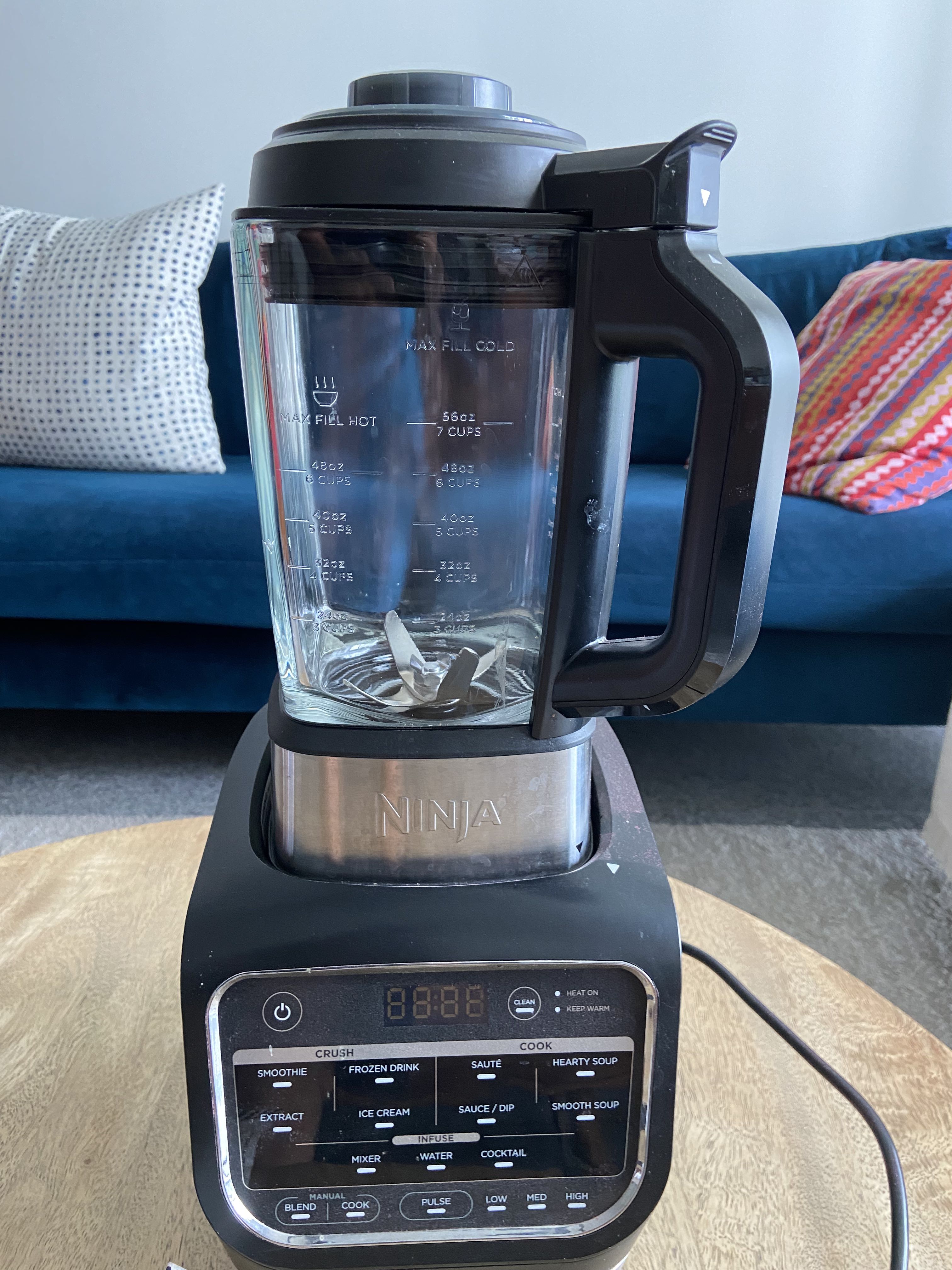 Ninja Foodi Cold and Hot Blender1.9l pitcher with 1000 watts, TV & Home