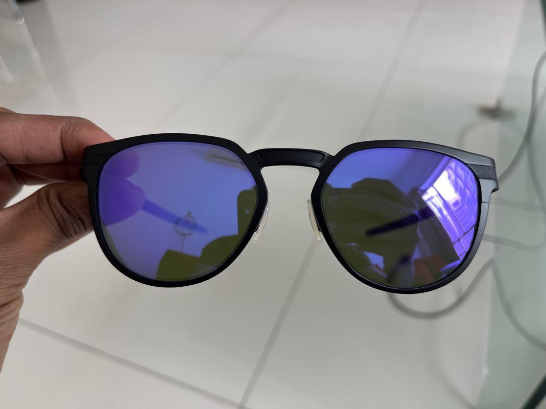 Oakley hotsell diecutter polarized