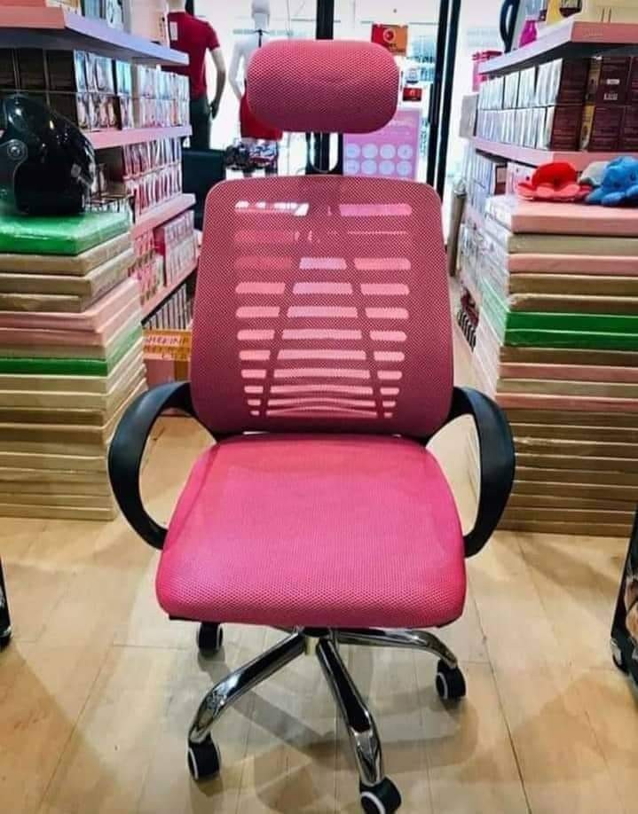 OFFICE CHAIR WITH HEADREST, Furniture & Home Living, Furniture, Chairs