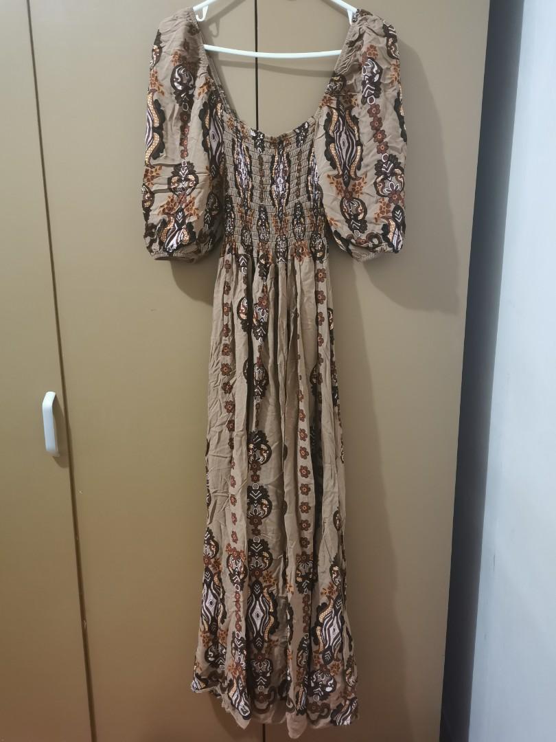PLUS SIZE MAXI SMOCK DRESS ( MEDIUM TO. 2XL) (Category: Dresses) located in Rizal. Submitted by stellarplushy (Listing ID 1171945820, Image 1). Description: GOOD AS NEW AND HINDI LASPAG. ALL ITEMS ARE WELL TAKEN CARE AND PLEASE CHECK MY CUSTOMER FEEDBACK. THANK YOU AND HAPPY SHOPPING :).