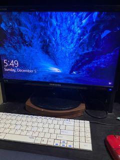 Pre-loved PC set for sale | Free computer table and chair | Free Windows 8 Installer DVD | 1TB hard drive | 4 GB Ram