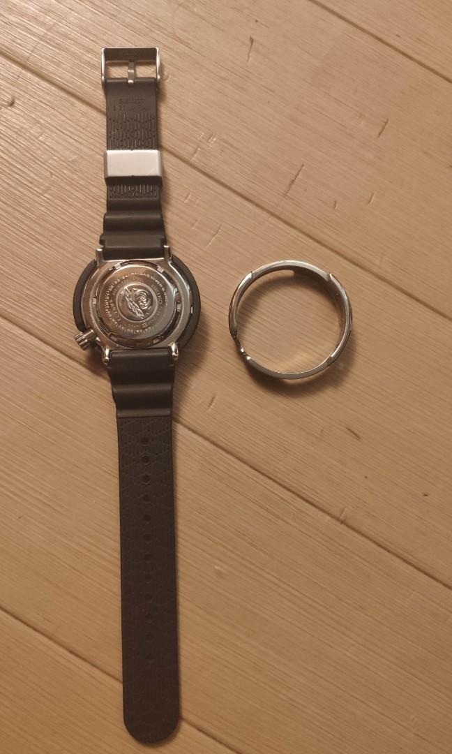 Seiko SBBN033j 300