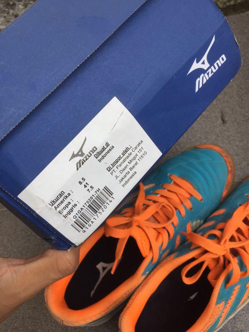 Sepatu futsal mizuno sala classic 2 top