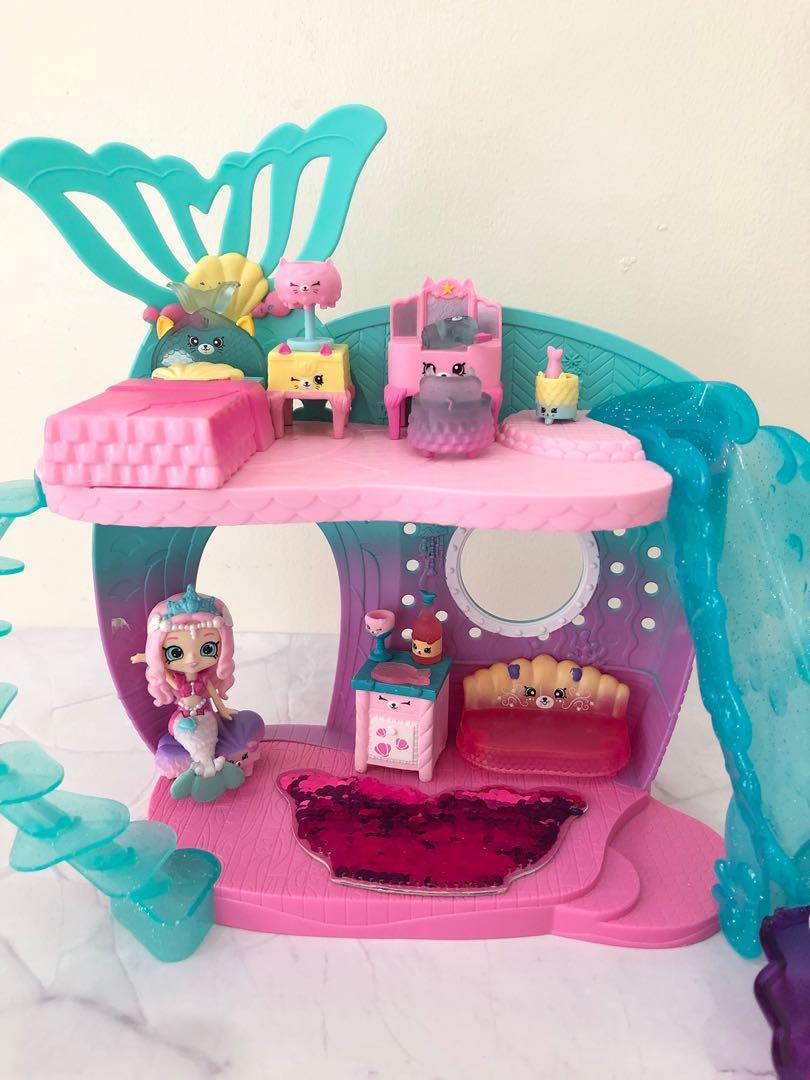 Mermaid top house toy