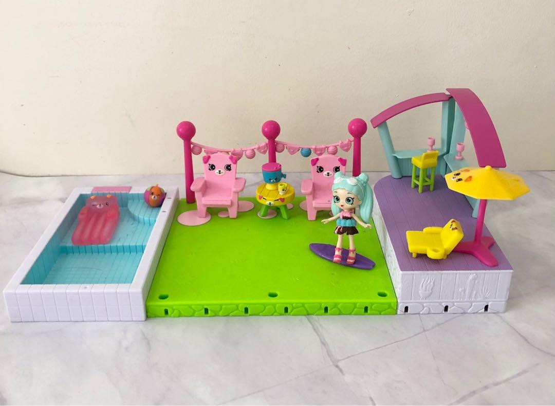 Shopkins happy places pool 2025