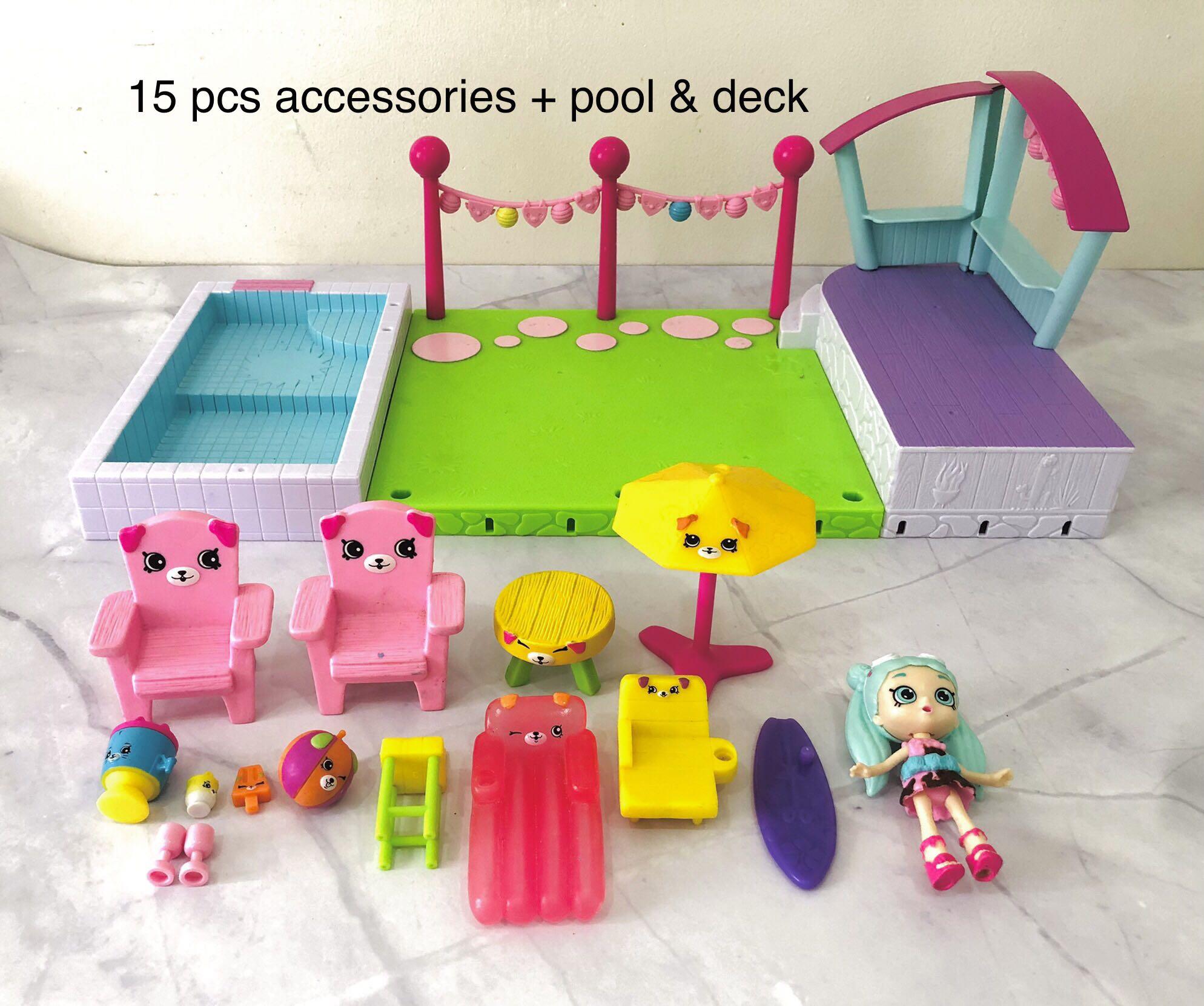 Shopkins happy places pool store