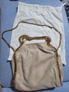 （分類：）位於 。 由 flo_pm 提交（商品編號 1171838475，圖片 1）。簡介： 。