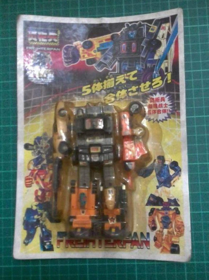 Transformers top mini combiners