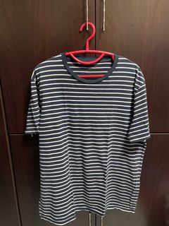 (Category: ) located in . Submitted by yourdailyconsumer (Listing ID 1171870751, Image 1). Description: .