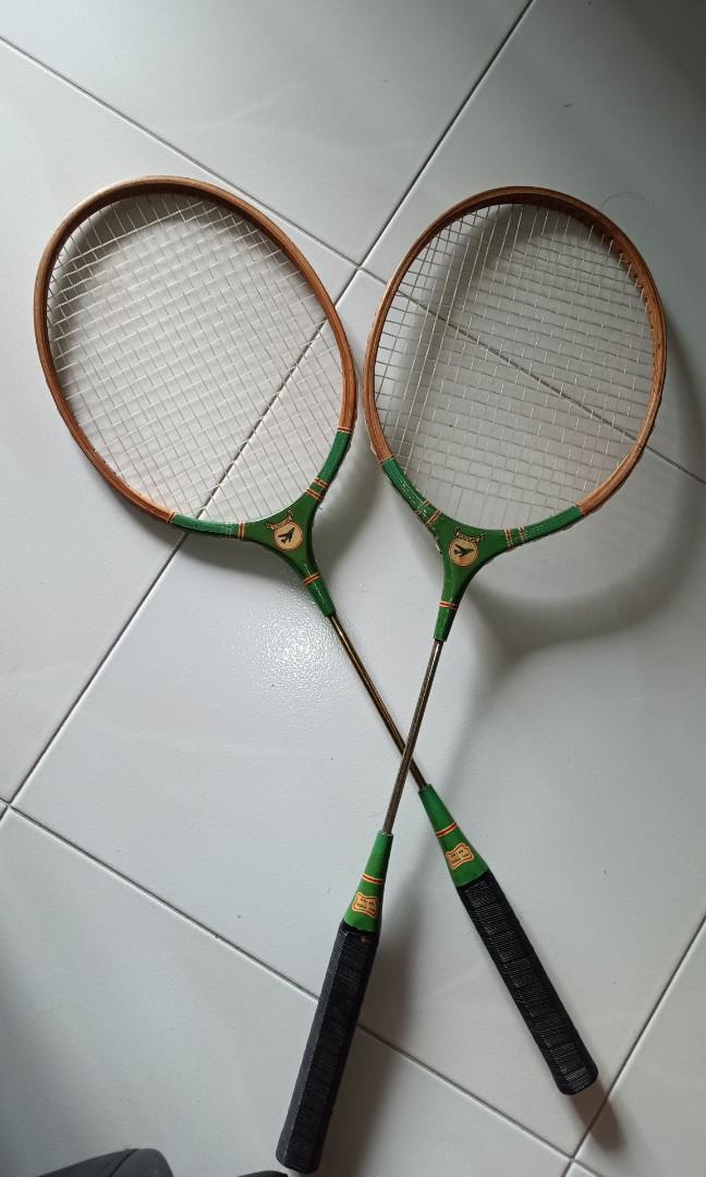 Aeroplane shop badminton racket
