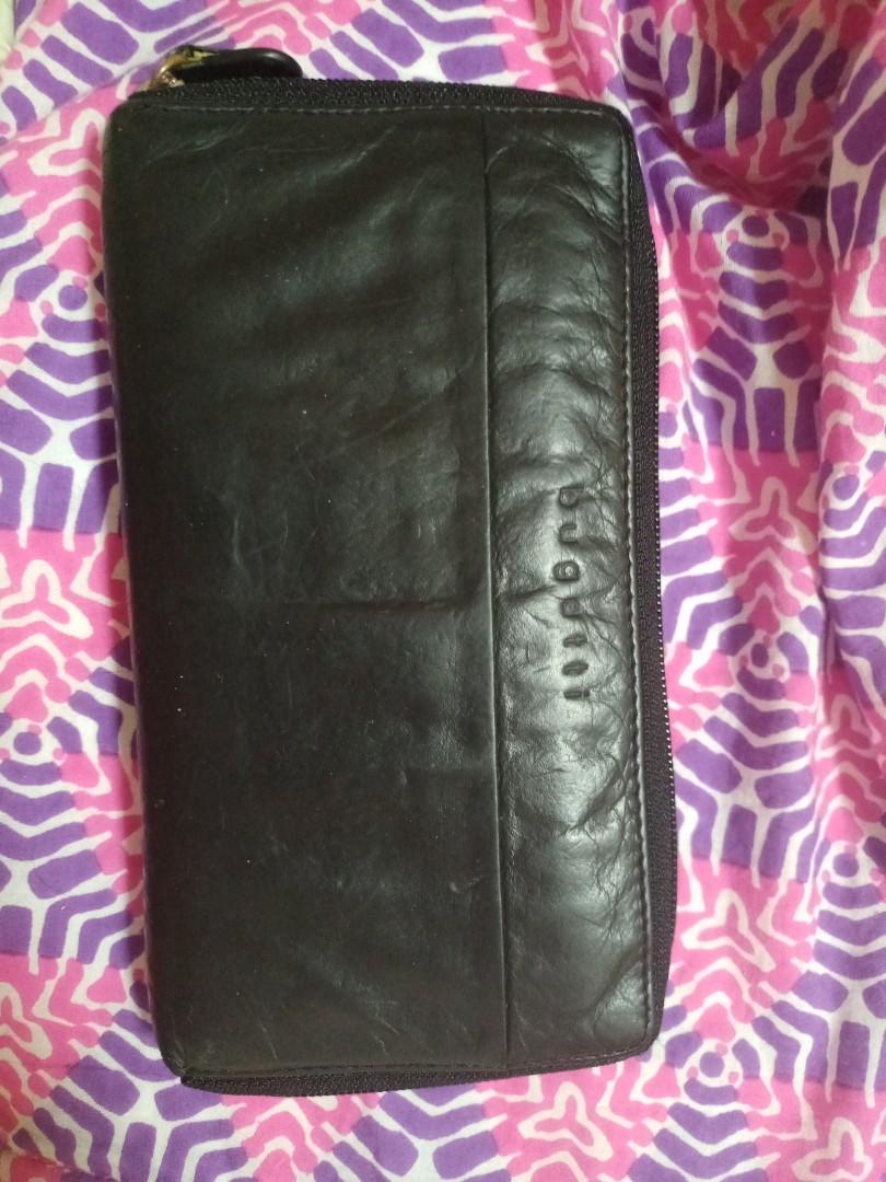 Bugatti ladies purse top