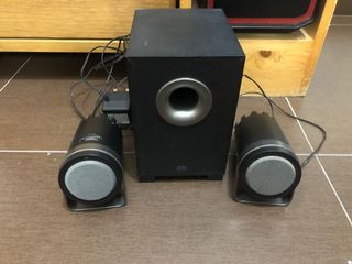（分類：）位於 。 由 roger532 提交（商品編號 1172173982，圖片 1）。簡介： 。