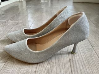 （分類：）位於 。 由 lalaa.lam 提交（商品編號 1172074436，圖片 1）。簡介： 。