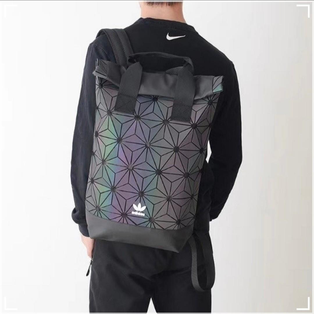 obispo Color rosa Hervir Adidas 3D Roll Top Backpack Neon, Men's Fashion, Bags, Backpacks on  Carousell