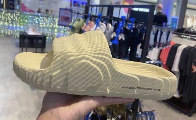 Adidas yeezy store korea outlet