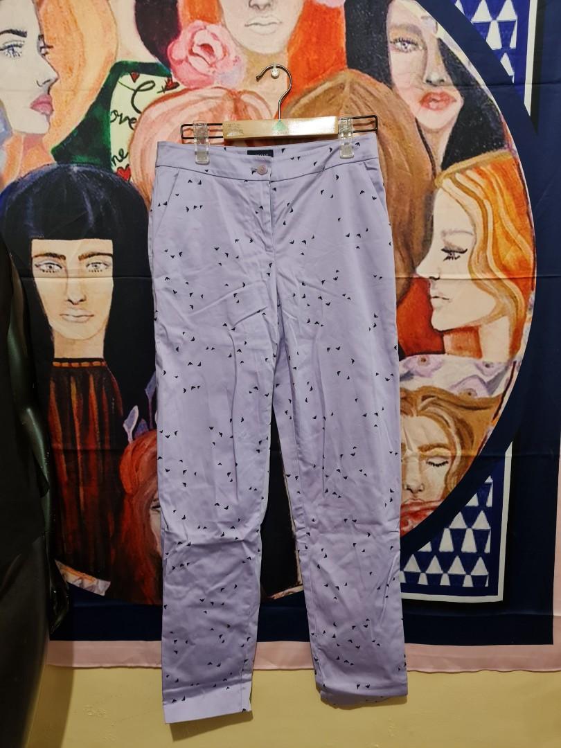 Armani Exchange Pants (Category: Luxury Apparel) located in Mabalacat. Submitted by reallygraceful (Listing ID 1172135203, Image 1). Description: Armani Exchange Pants 💜Good Condition 💜No Flaws sira nisnis or himolmol sa Fabric 💜size 32 waistline 💜Beautiful in Actual NO LOW-BALLING‼️ PLEASE WAG MAG OFFER KUNG DI SURE OR TRIP LANG DON'T WASTE OUR PRECIOUS TIME ‼️.