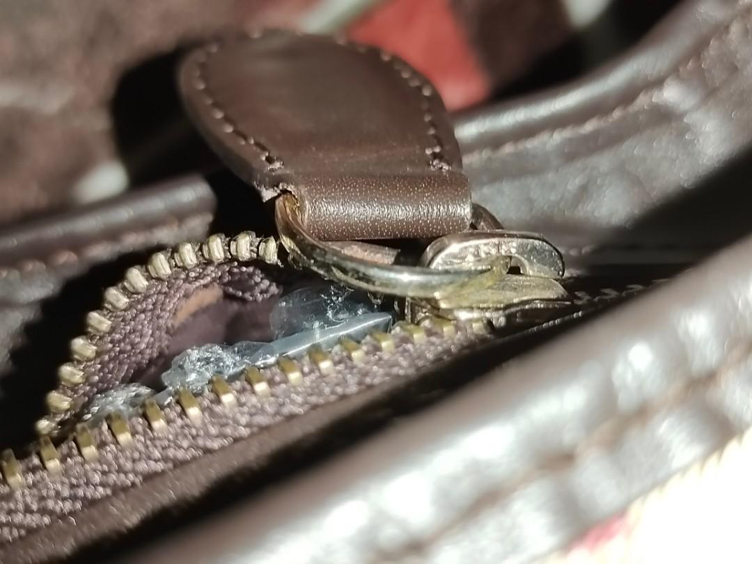 Burberry ykk deals zipper
