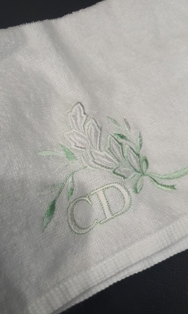 Authentic christian dior face towel (Category: Luxury Apparel) located in Cavite. Submitted by ohmie23 (Listing ID 1172123911, Image 2). Description: Authentic christian dior face towel.